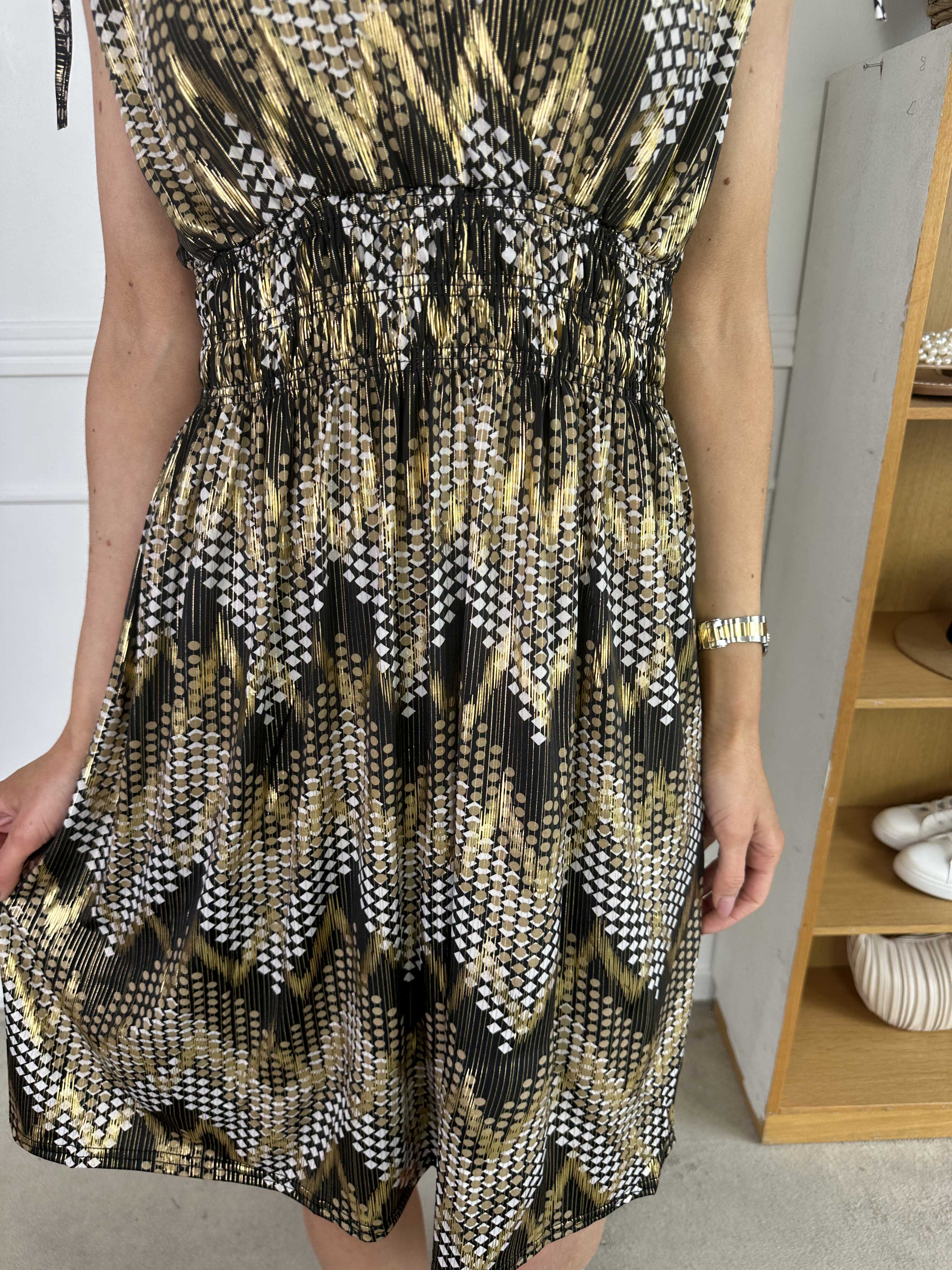 Pams Pattern Short - Kort elastisk kjole i krølfrit stof